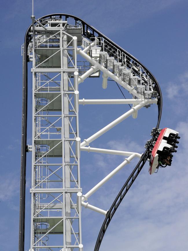 Takabisha rollercoaster in Japan. AFP PHOTO / Yoshikazu TSUNO