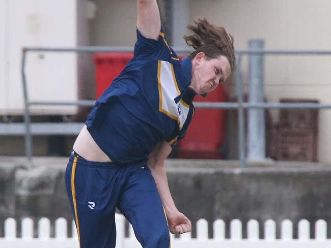 Coomera Hope Island‘s Jayden Brown bowls in Sunday’s Kookaburra Cup win over Helensvale Pacific Pines. Picture: Mike Batterham