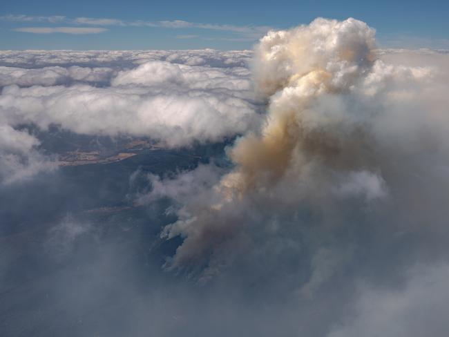 2019 Tasmanian bush fires. Back-burning Operations near Lonnavale, Riveaux Road Fire - at Southwest National Park. . Picture - LUKE TSCHARKE / PAR AVION