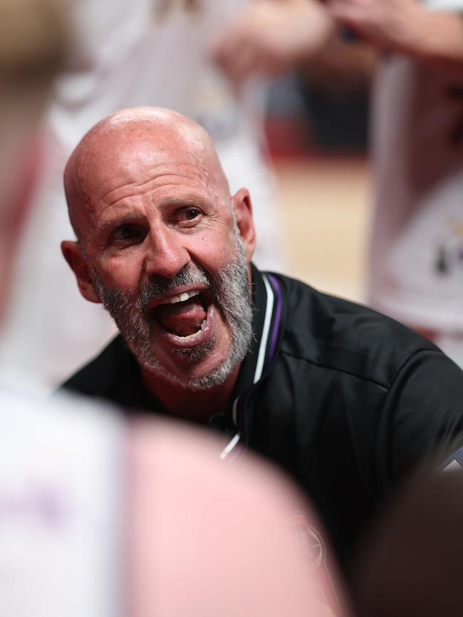 Brian Goorjian head coach of the Kings talks to players during the round 20 NBL match between Illawarra Hawks and Sydney Kings at WIN Entertainment Centre, on February 07, 2025, in Wollongong, Australia. (Photo by Mark Metcalfe/Getty Images)