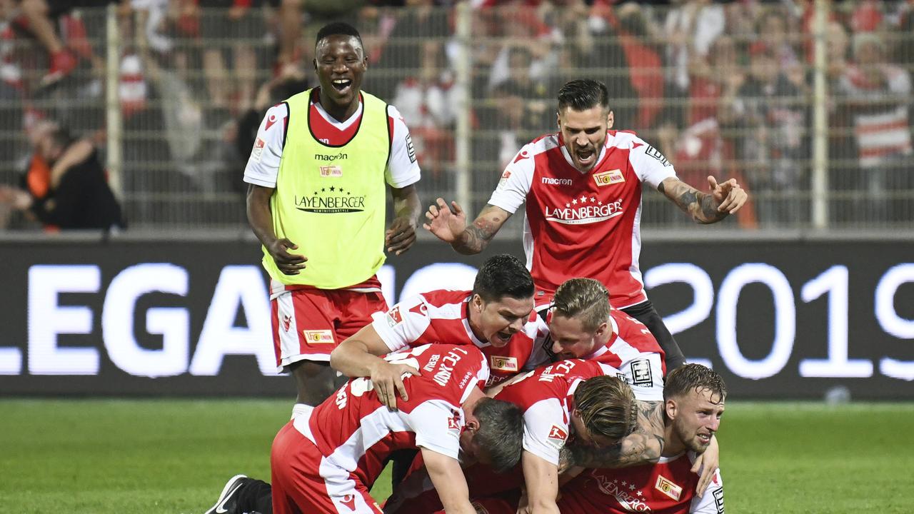 Union Berlin win first Bundesliga promotion – DW – 05/27/2019