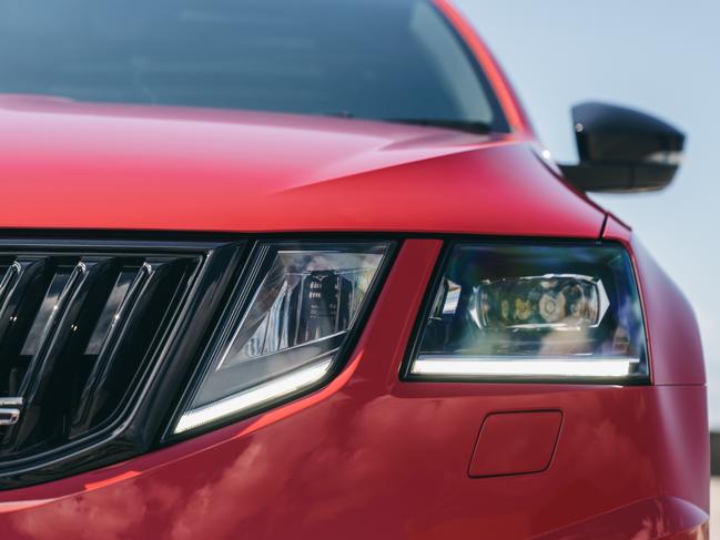 Skoda Octavia RS 245 Wagon.