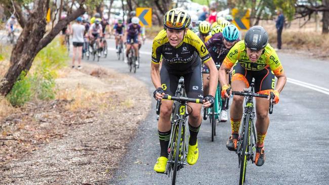 Attackers at the bottom of the final climb of stage 2 from the women’s Tour Down Under on Friday. Picture: Santos Women's Tour Down Under