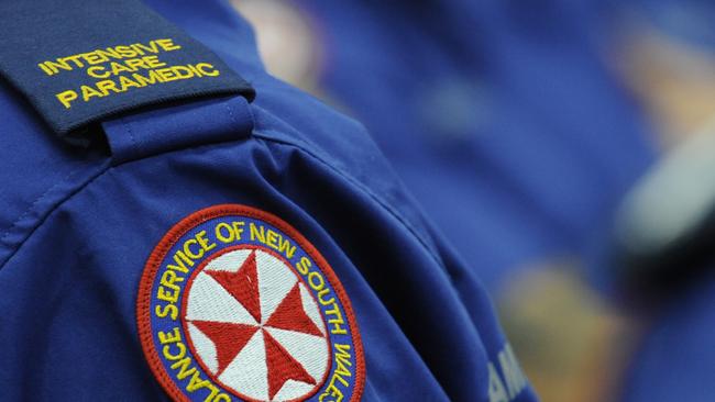 A Doonside man has narrowly avoided jail over a drunken attack on two paramedics in January.