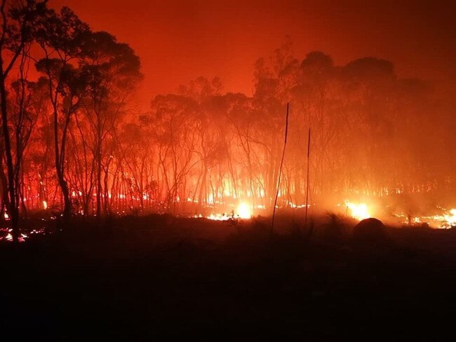 Rules Beach fire front. Picture: Chris Clarke