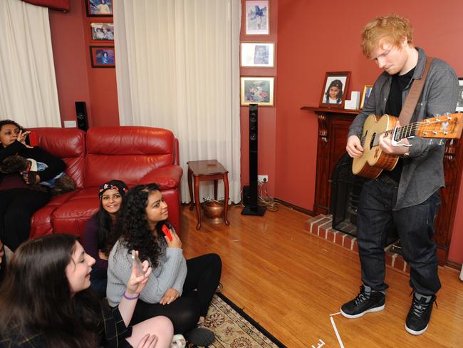 Ed Sheeran performs in the Oakleigh South house of fan Shiralee Dennis. Picture: Andrew Henshaw