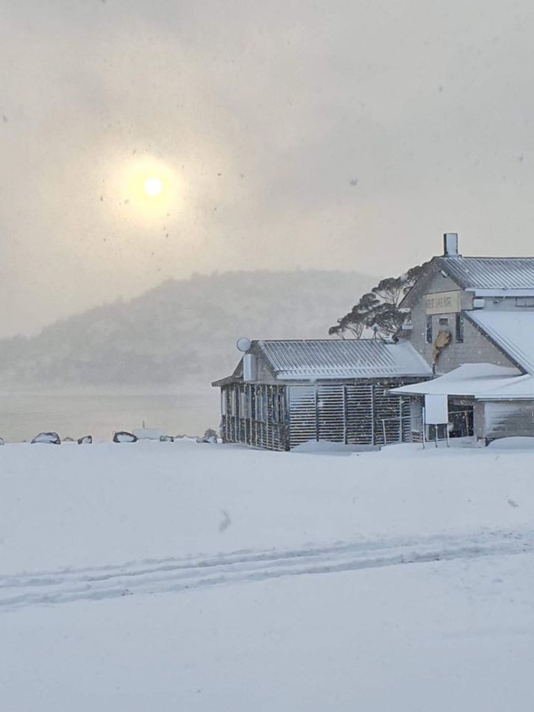 Snow at the Great Lake Hotel, Tasmania. Picture: Great Lake Hotel