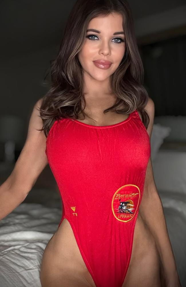 Donna D’Errico channelled her Baywatch character in the iconic red one-piece. Picture: Instagram