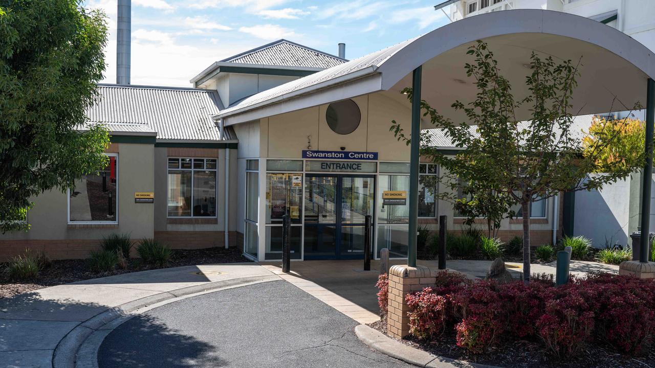 The entrance to Swanston Centre in Geelong.