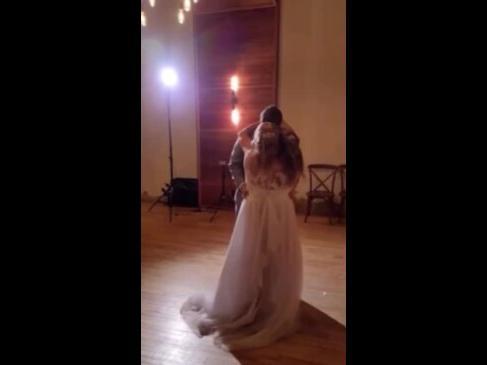 Conjoined twins Abby and Brittany Hensel wedding dance