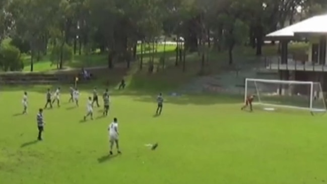 Hugh Macleod scores a wonderful goal in round four.