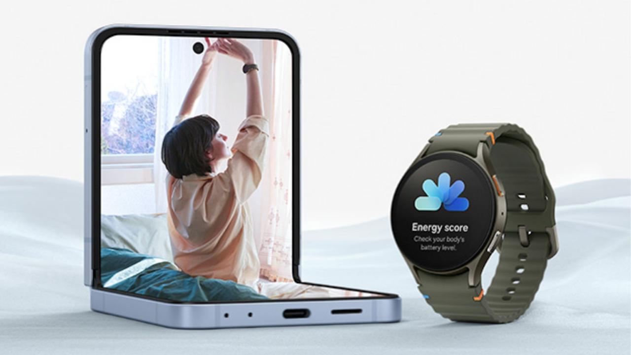 Samsung Galaxy z Flip6 Smartphone and Samsung Galaxy Watch. Picture: Samsung