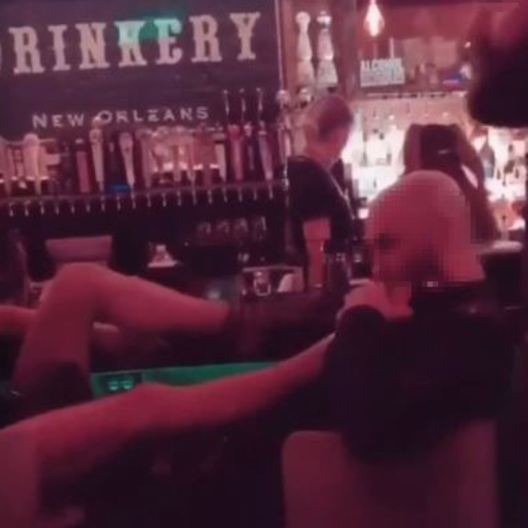 Girls Sucking Toes