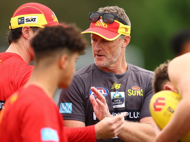 GOLD COAST, AUSTRALIA - JULY 09: Damien Hardwick, Senior Coach of the Suns looks on during a Gold Coast Suns AFL training session at Austworld Centre Oval on July 09, 2024 in Gold Coast, Australia. (Photo by Chris Hyde/Getty Images)