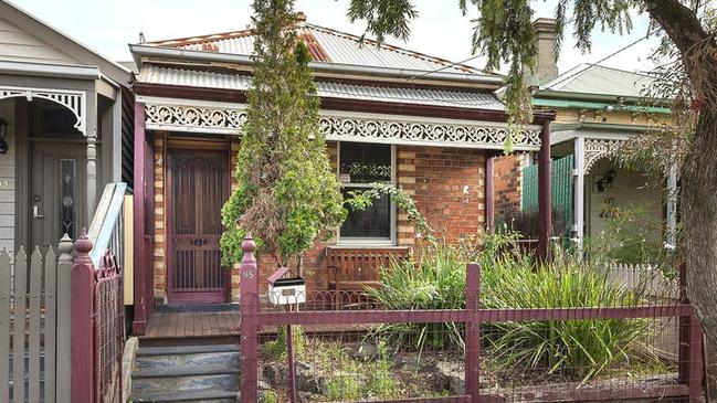 This two-bedroom Brunswick home sold above $1m under the hammer.