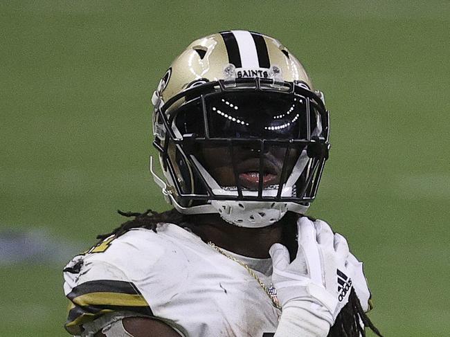 NEW ORLEANS, LOUISIANA - DECEMBER 25: Alvin Kamara #41 of the New Orleans Saints looks on during the fourth quarter against the Minnesota Vikings at Mercedes-Benz Superdome on December 25, 2020 in New Orleans, Louisiana.   Chris Graythen/Getty Images/AFP == FOR NEWSPAPERS, INTERNET, TELCOS & TELEVISION USE ONLY ==