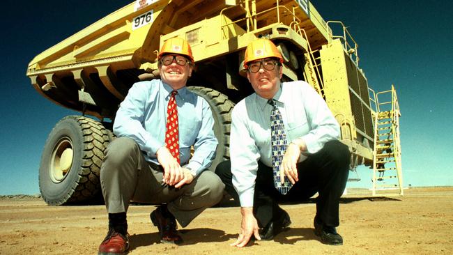 Then Queensland premier Peter Beattie with mine minister Tony McGrady.