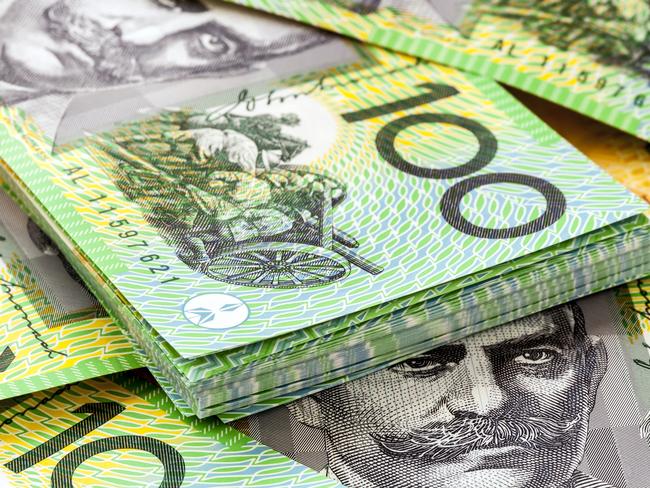 Australian one hundred dollar bills, money, notes, income, generic