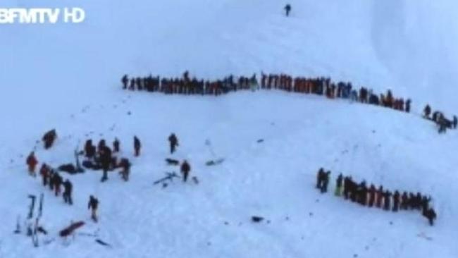 Three Dead After Avalanche Sweeps Away School Group, Skiers In French ...