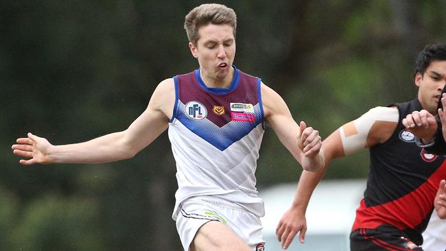 Reuben Blackmore-Moore in action for Banyule. Picture: Hamish Blair