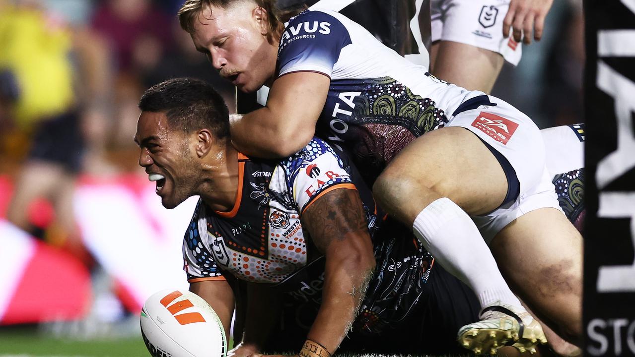 Joe Ofahengaue scored a try on Saturday night but it should have been his second after the bunker incorrectly disallowed a try in the first half. Picture: Matt King / Getty Images