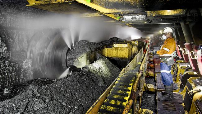 Longwall mining at North Goonyella mine 160km west of Mackay in Queensland's Bowen Basin. Mining. Coal.