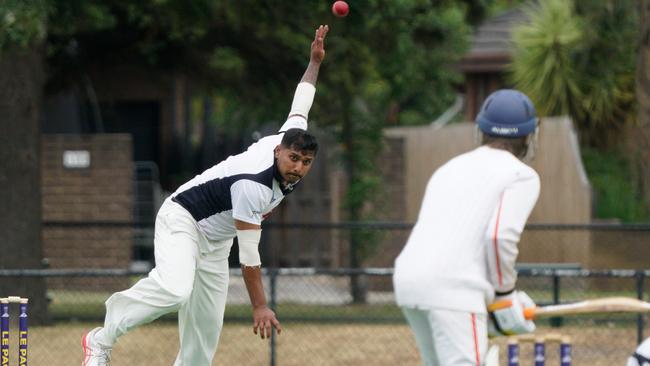 Kasun Weerasinghe sends one down. Picture: Valeriu Campan