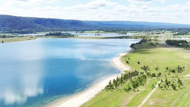 And this is Penrith beach aka ‘Pondi’ – a take on the famous Bondi Beach.