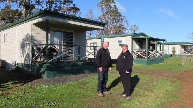 Western KI Caravan Park owners Mark and Fiona Jago. Picture: Supplied