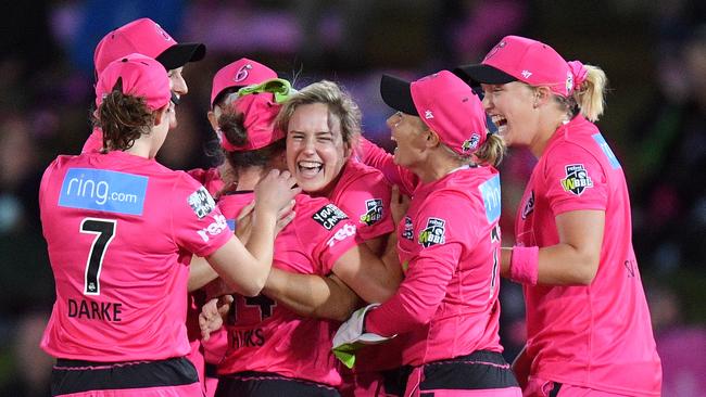 The second stand-alone edition of the WBBL will be played entirely in Sydney due to COVID-19.