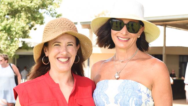 Kelly Du Kamp and Tammara Buerckner at Moama Bowling Club Echuca Cup. Picture: David Smith
