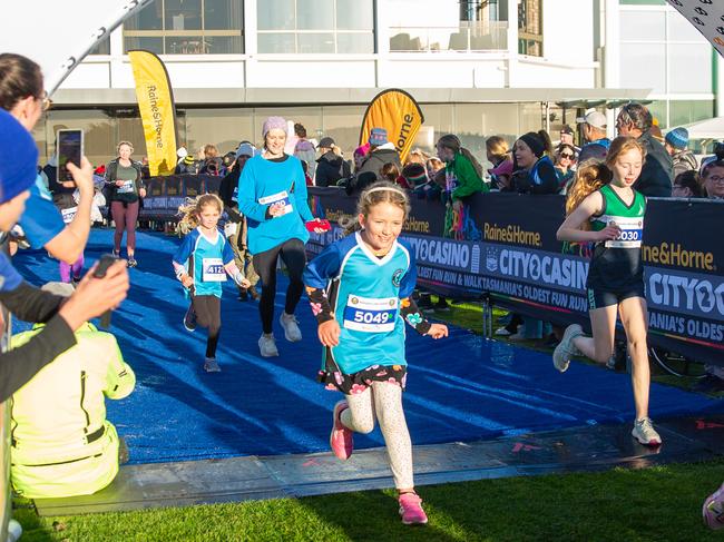 2.7km racers in the City to Casino on Sunday 18th May 2025. Picture: Linda Higginson