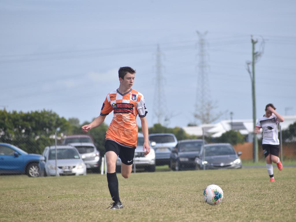 Tate Butler in the Whitsundays and Magpies under-15/16s clash at the Mackay football fields, August 21, 2021. Picture: Matthew Forrest