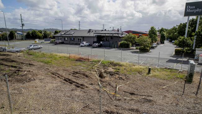 Residents want the land next door to the Oxenford Tavern to be used as a slip lane instead. Picture: Jerad Williams