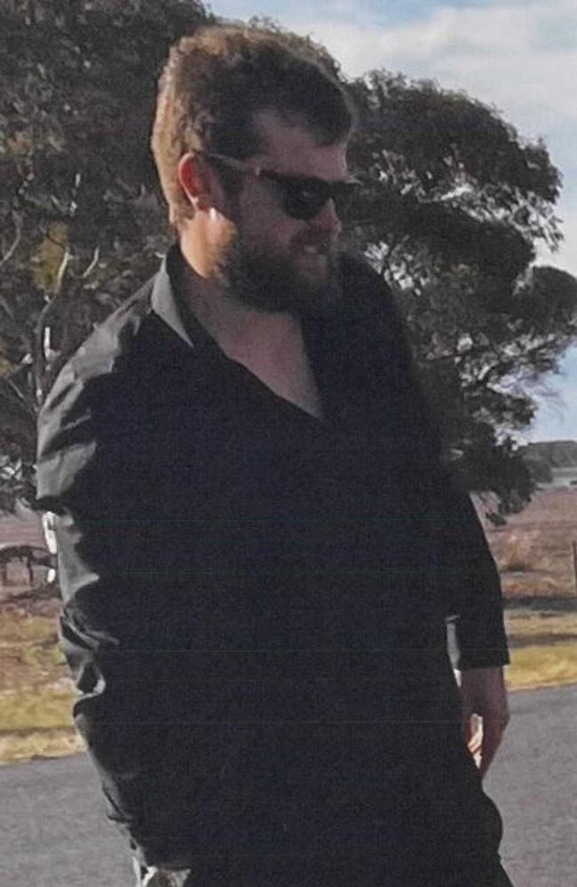 Police want to speak to this man, who was in Horsham last week. Picture: Victoria Police