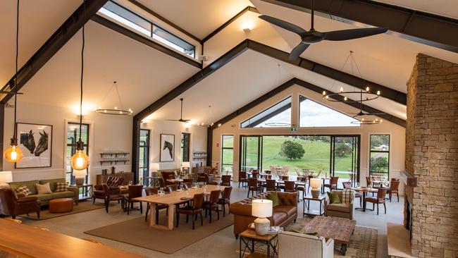 The Paddock Restaurant Beechmont Estate