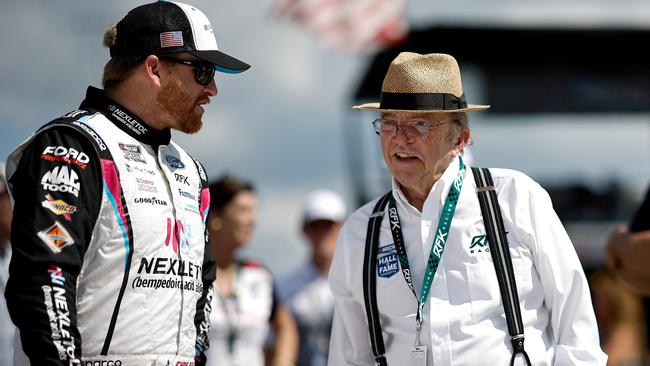 Nexletol Ford driver Chris Buescher speaks with RFK Racing founder and NASCAR Hall of Famer Jack Roush. Picture: Getty Images