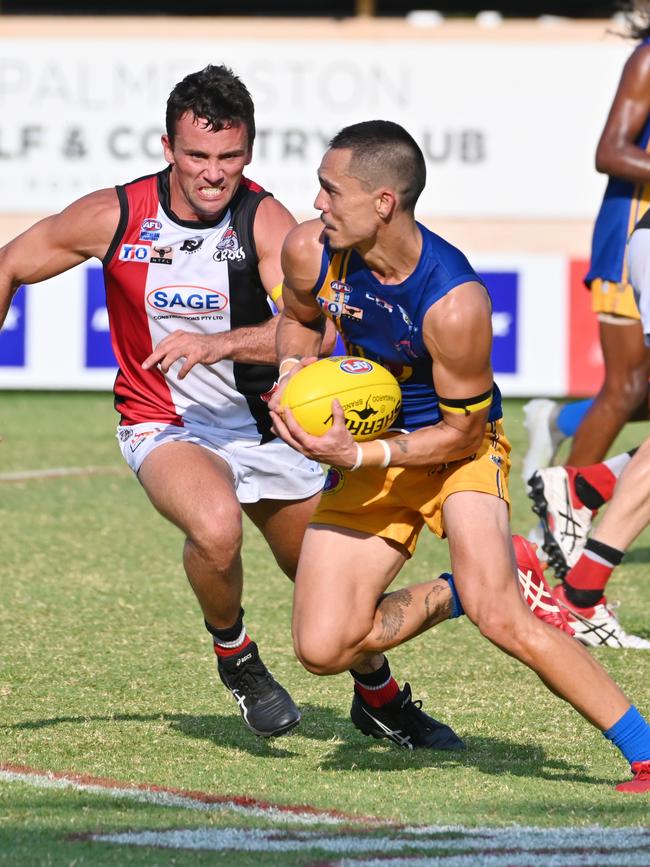 Wanderers’ Braedon McLean and Southern Districts’ captain Dean Staunton went head to head in Round 2. Picture: Julianne Osborne