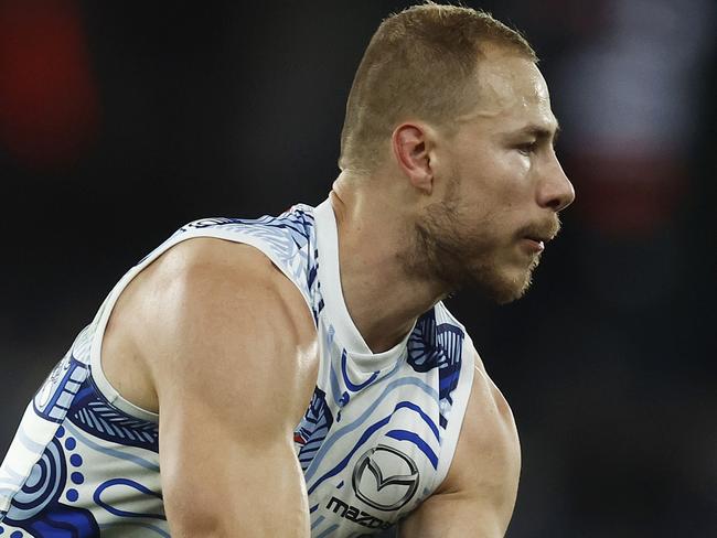 MELBOURNE, AUSTRALIA - MAY 20: Ben McKay of the Kangaroos handballs during the round 10 AFL match between North Melbourne Kangaroos and Sydney Swans at Marvel Stadium, on May 20, 2023, in Melbourne, Australia. (Photo by Daniel Pockett/Getty Images)