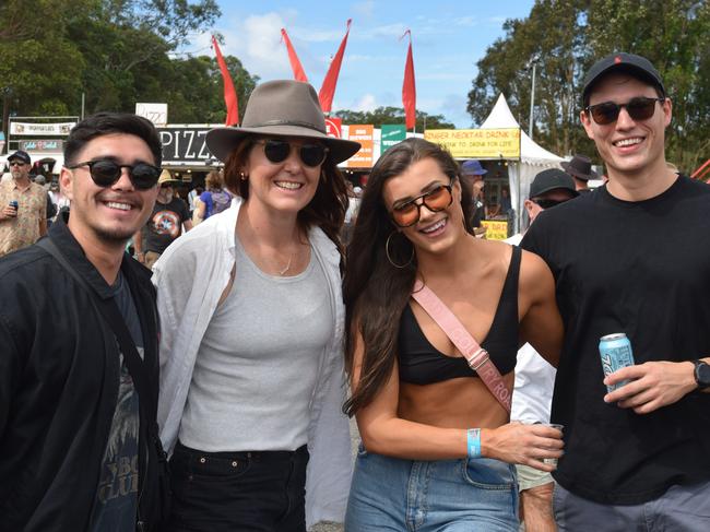 30+ pics: Rain can’t stop good vibes at Bluesfest Day three