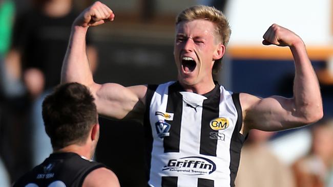 Ovens & Murray FL, Grand Final, Wangaratta Magpies V Yarrawonga Pigeons, at Lavington Sports Grounds, Joe Richards, 16, Wangaratta Magpies  ,   Picture Yuri Kouzmin