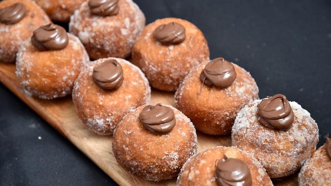 Bombolini by Critini's at last year’s Taste of Manly. (AAP IMAGE / Troy Snook)