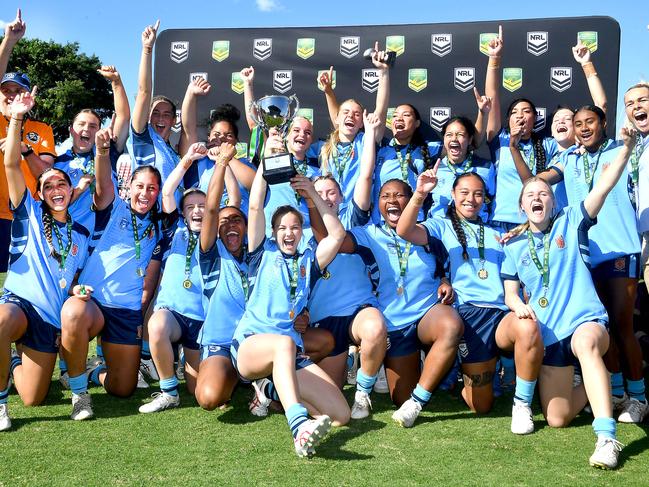 The Winning team NSWCHSQLD girls Vs NSWCHSASSRL grand finalsFriday July 7, 2023. Picture, John Gass