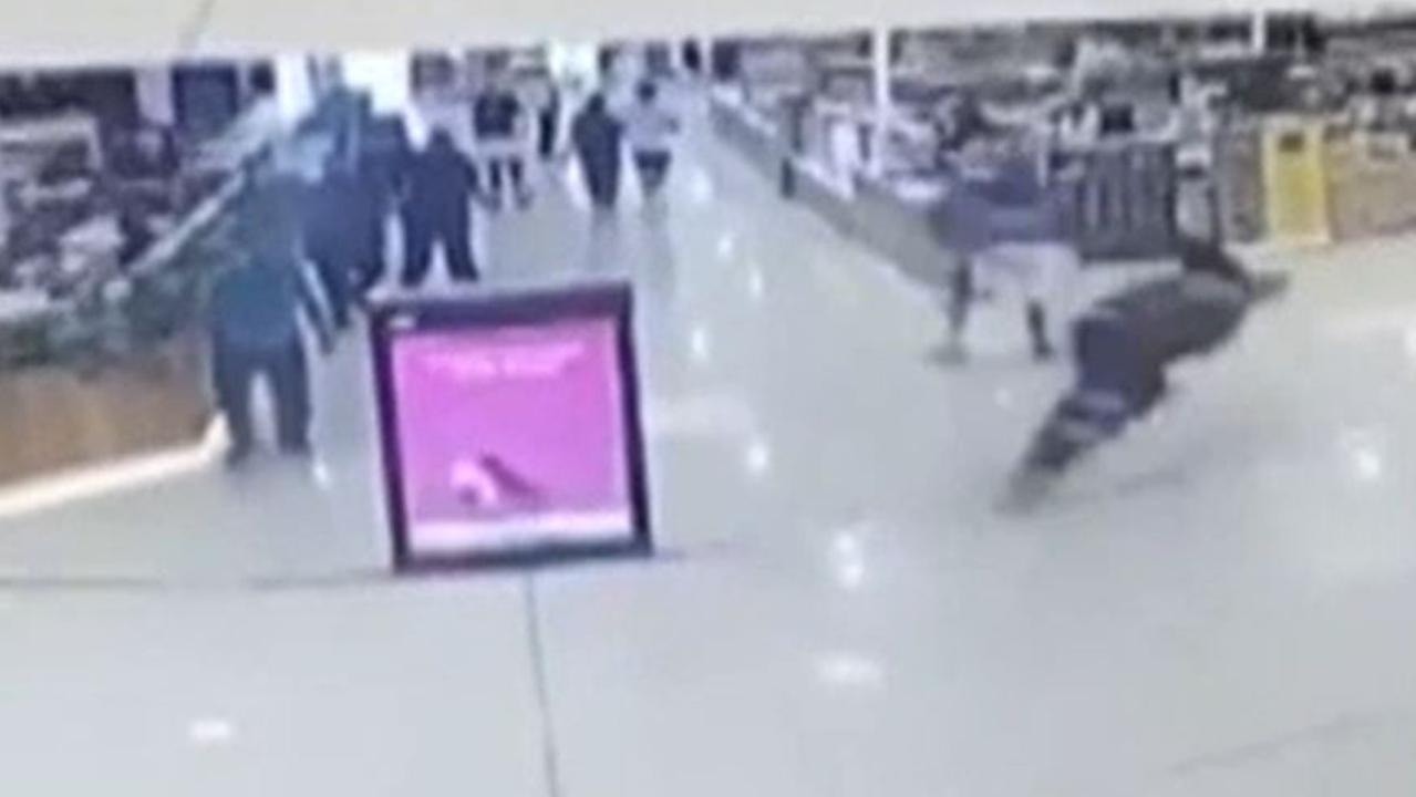 Heroic moment knifeman tackled at mall