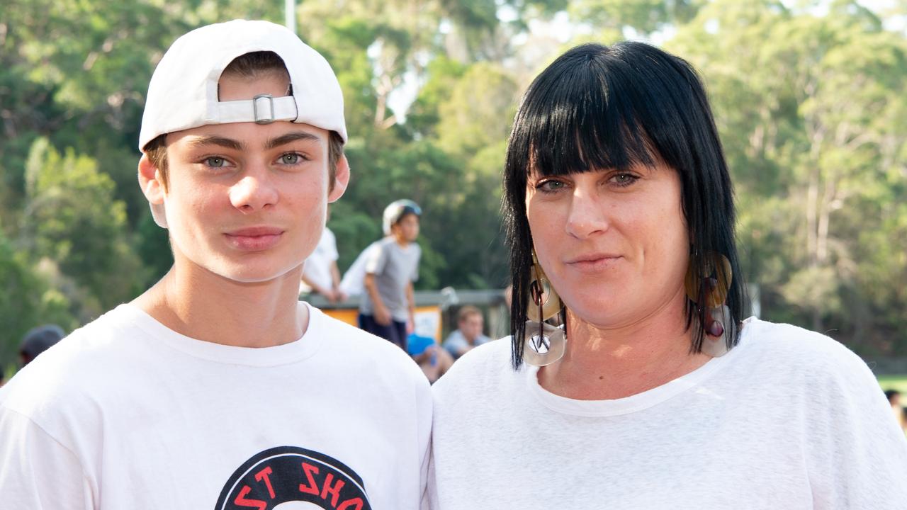 Tashi Freeman poses for a photo with April Goeschl at Berowra skate park at the skate, scooter and BMX battle royale. (AAP IMAGE / MONIQUE HARMER)