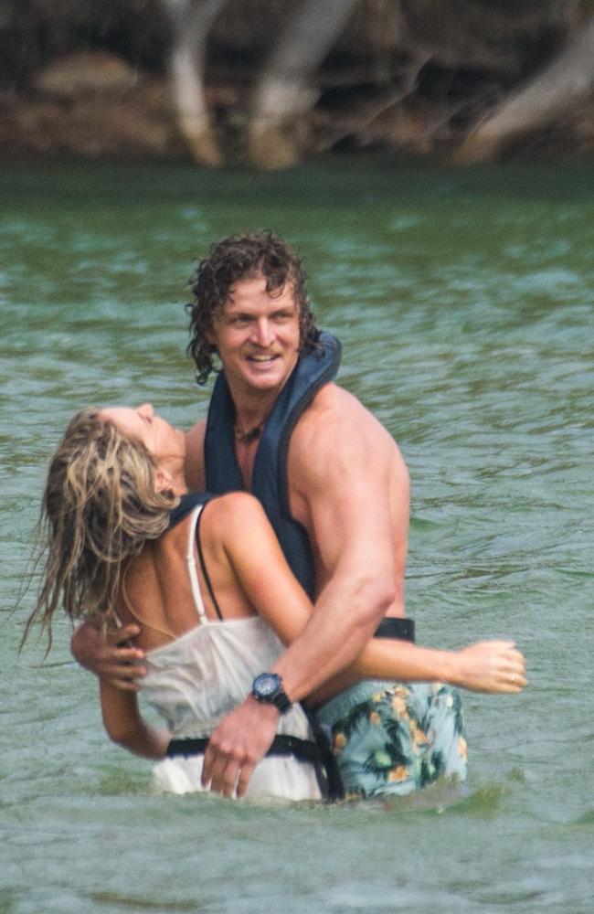 Honey Badger in the wild! Nick Cummins romances a blonde on the set of the upcoming The Bachelor season.