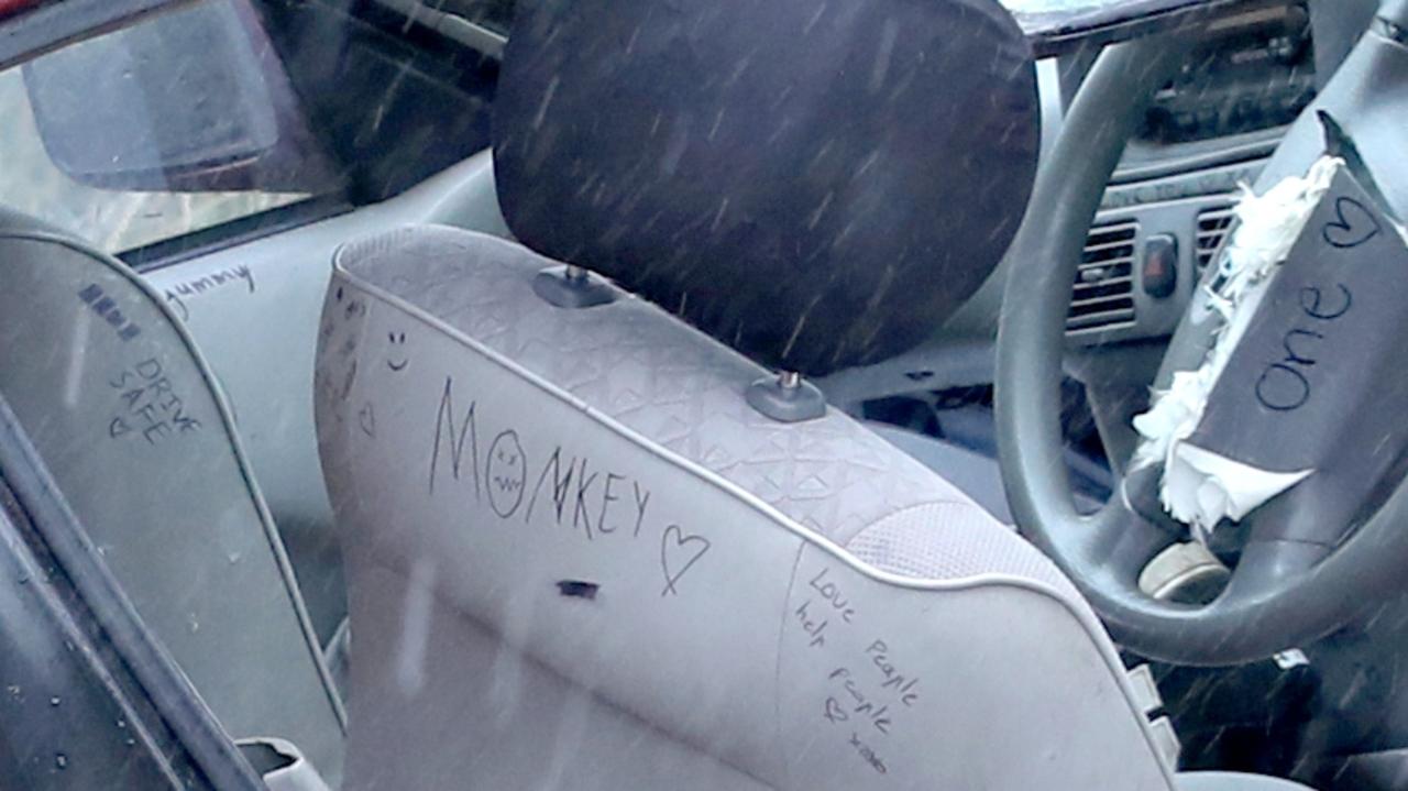 Heartfelt notes were found written inside the vehicle. Picture: NCA NewsWire / David Crosling