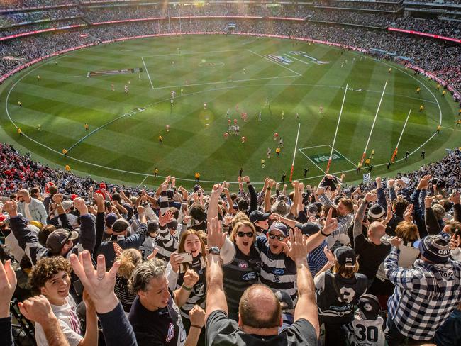 2022 AFL Grand Final at the MCG between Geelong Cats and Sydney Swans. final siren. Picture: Jason Edwards