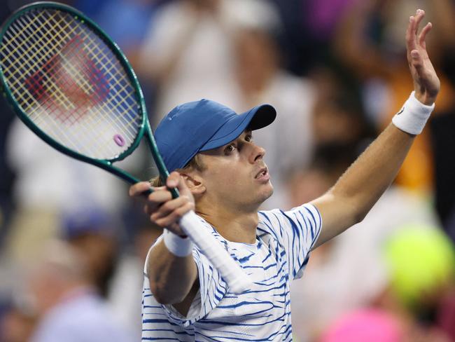 Australia's Alex de Minaur celebrates his victory over Australia's Jordan Thompson during their men's singles round of 16 match on day eight of the US Open tennis tournament at the USTA Billie Jean King National Tennis Center in New York City, on September 2, 2024. (Photo by CHARLY TRIBALLEAU / AFP)