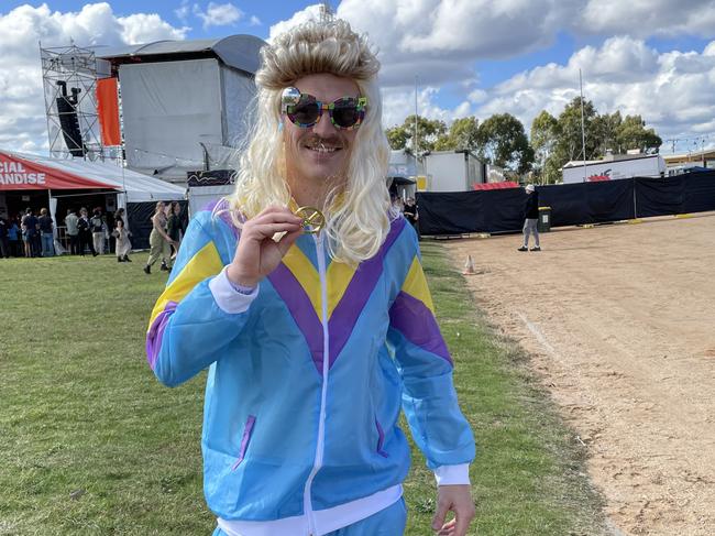 Groovin the Moo goes very 80s.